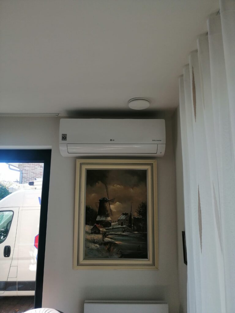 71707036 112615073475078 477178228159545344 n